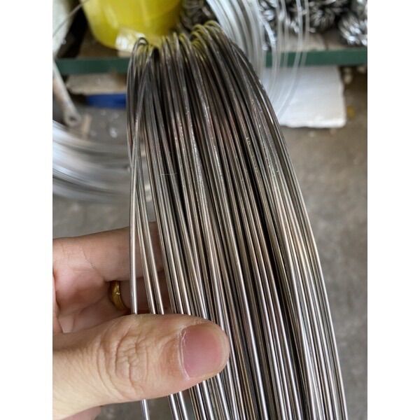1kg dây thép sáng bóng không rỉ từ 0,8 li; 1 li; 2li; 2,5li và 3li
