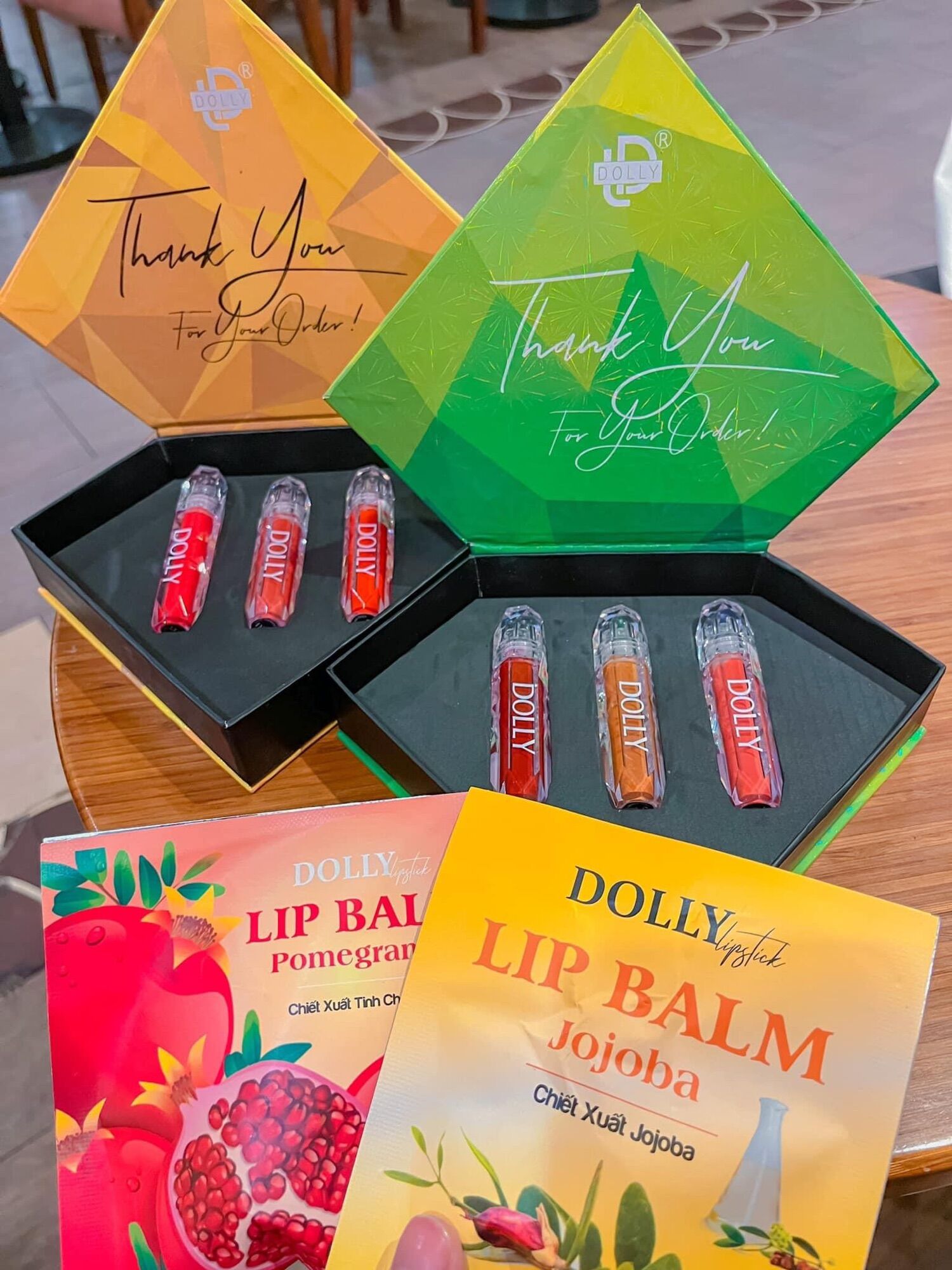 SON DƯỠNG CAO CẤP DOLLY