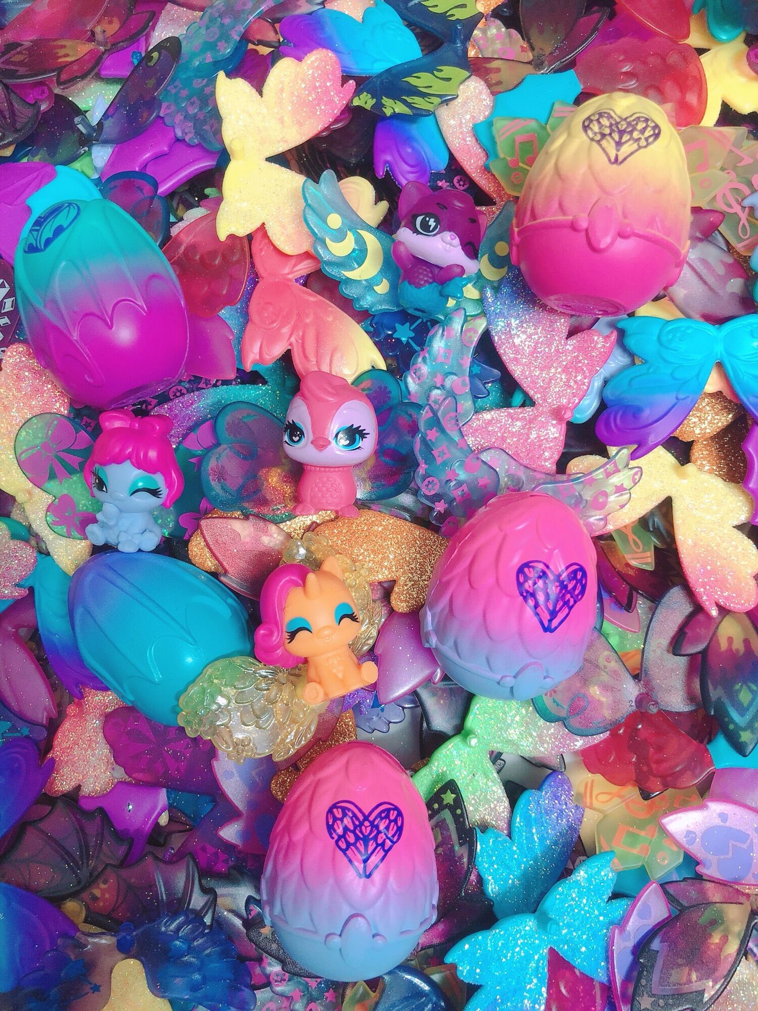 Set 3 và set 5 trứng Hatchimals mùa 9 có cánh