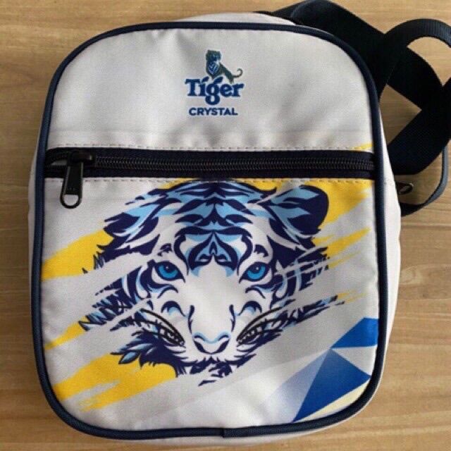 Túi đeo chéo tiger crytal