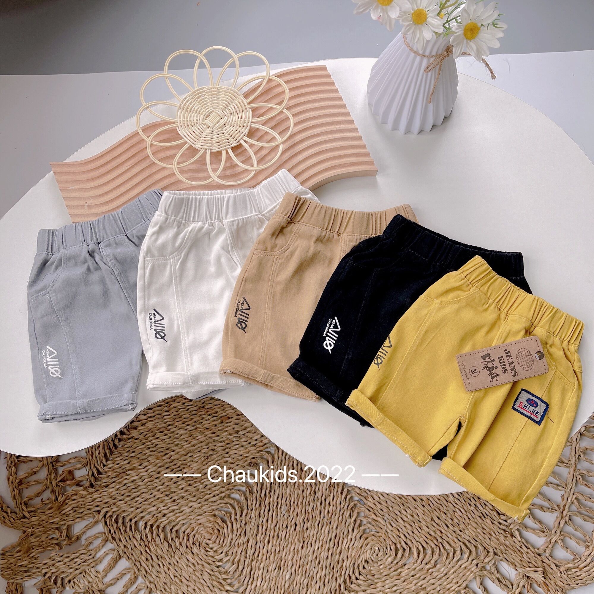 Quần short kaki trơn Niko cho bé