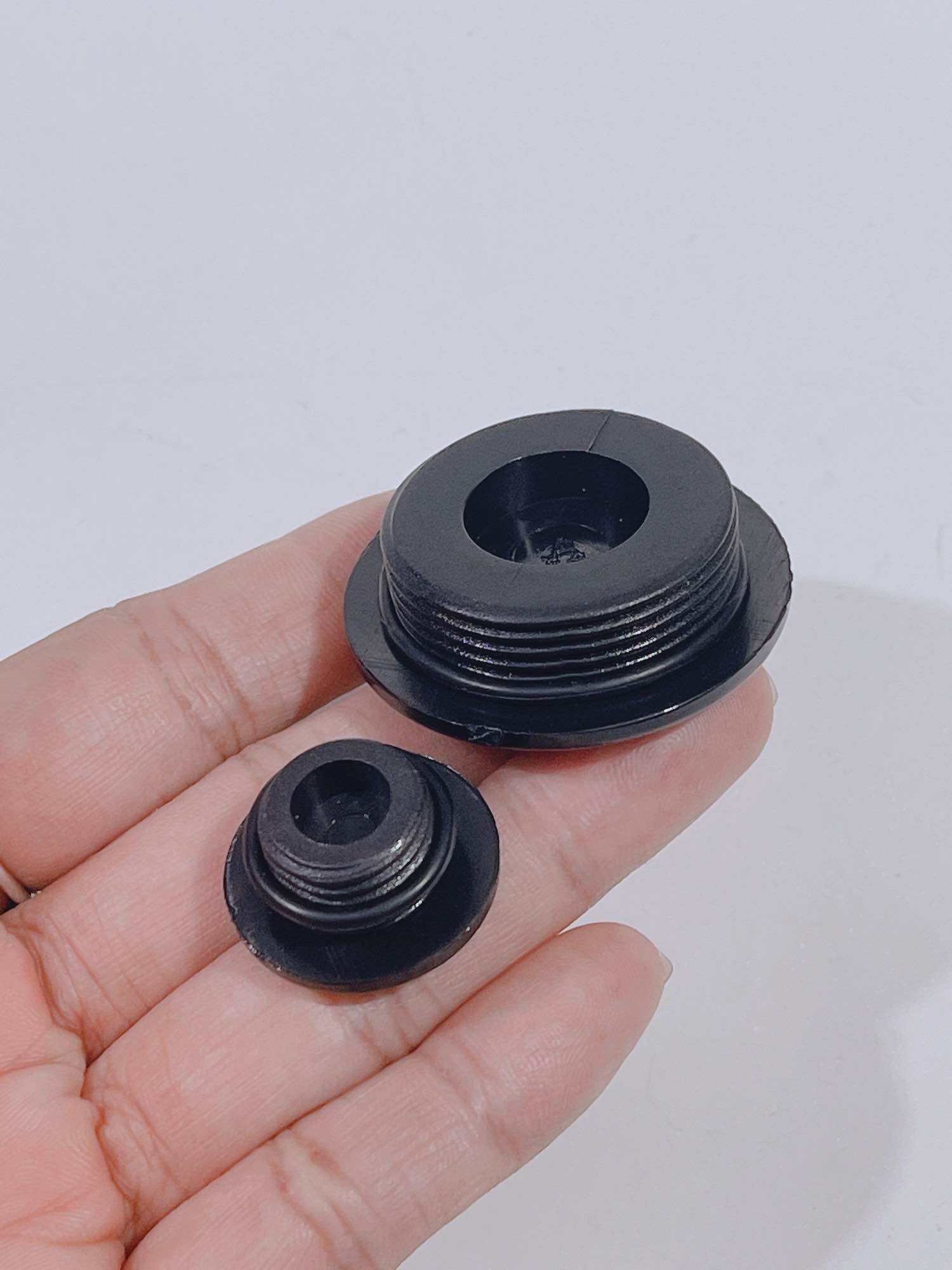 Ốc mâm lửa Honda loại chịu nhiệt, cặp ốc lốc đề mâm lửa, nắp mâm lửa Dream Wave…