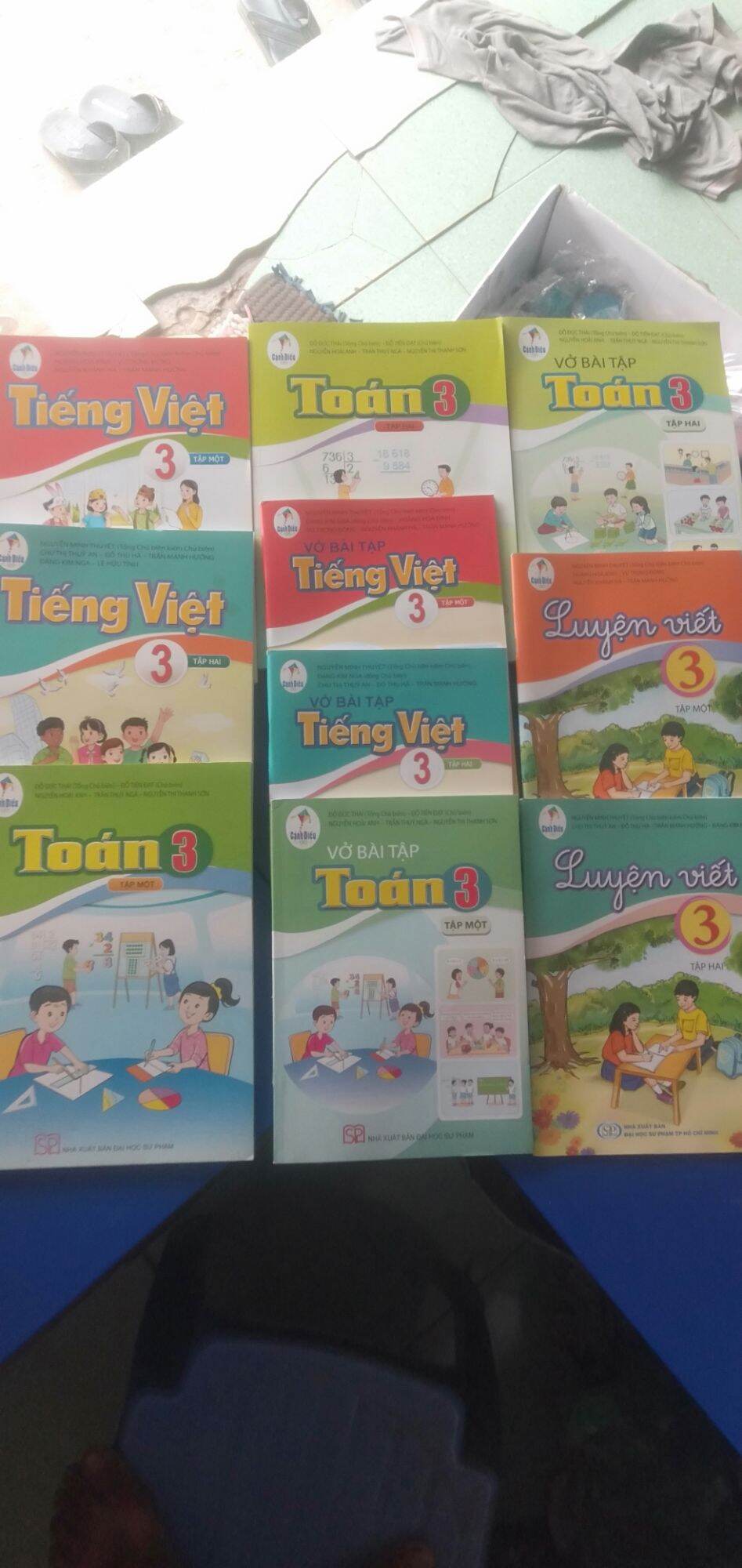 Lớp 3 lẻ: tiếng việt, toán, vở bài tập tiếng việt, vở bài tập toán, luyện viết
