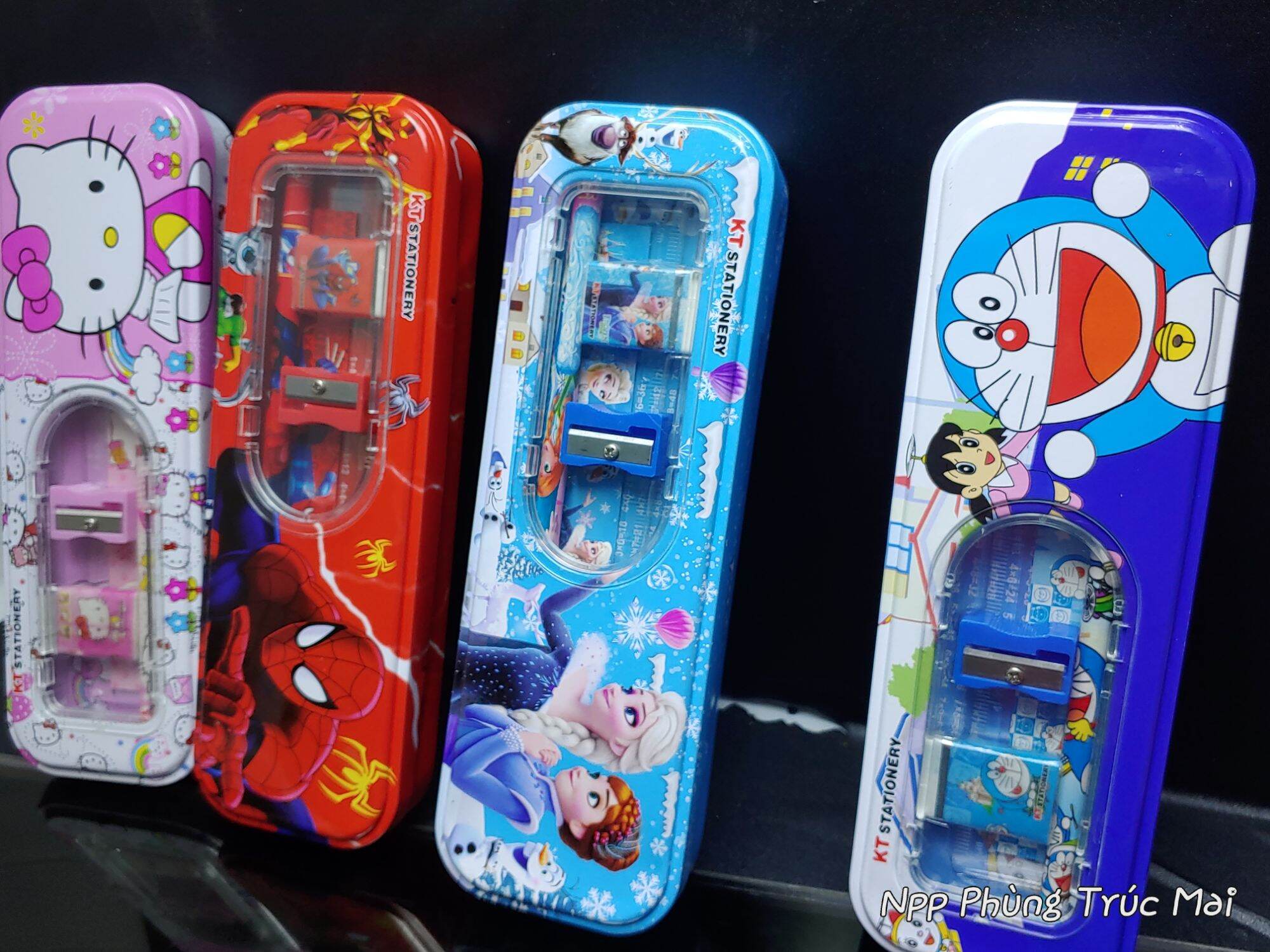 Hộp bút sắt hình dễ thương cute doremon hello kitty, Siêu nhân, Elsa 2 tầng đẹp