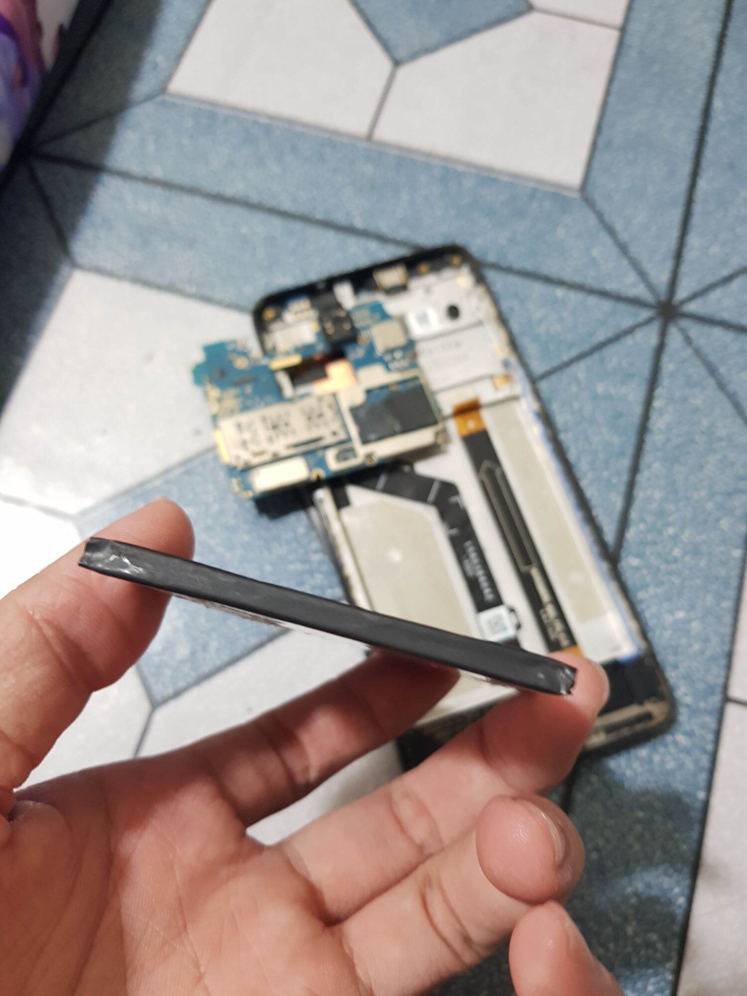 Pin zin bóc máy nokia 7.2 còn rất tốt