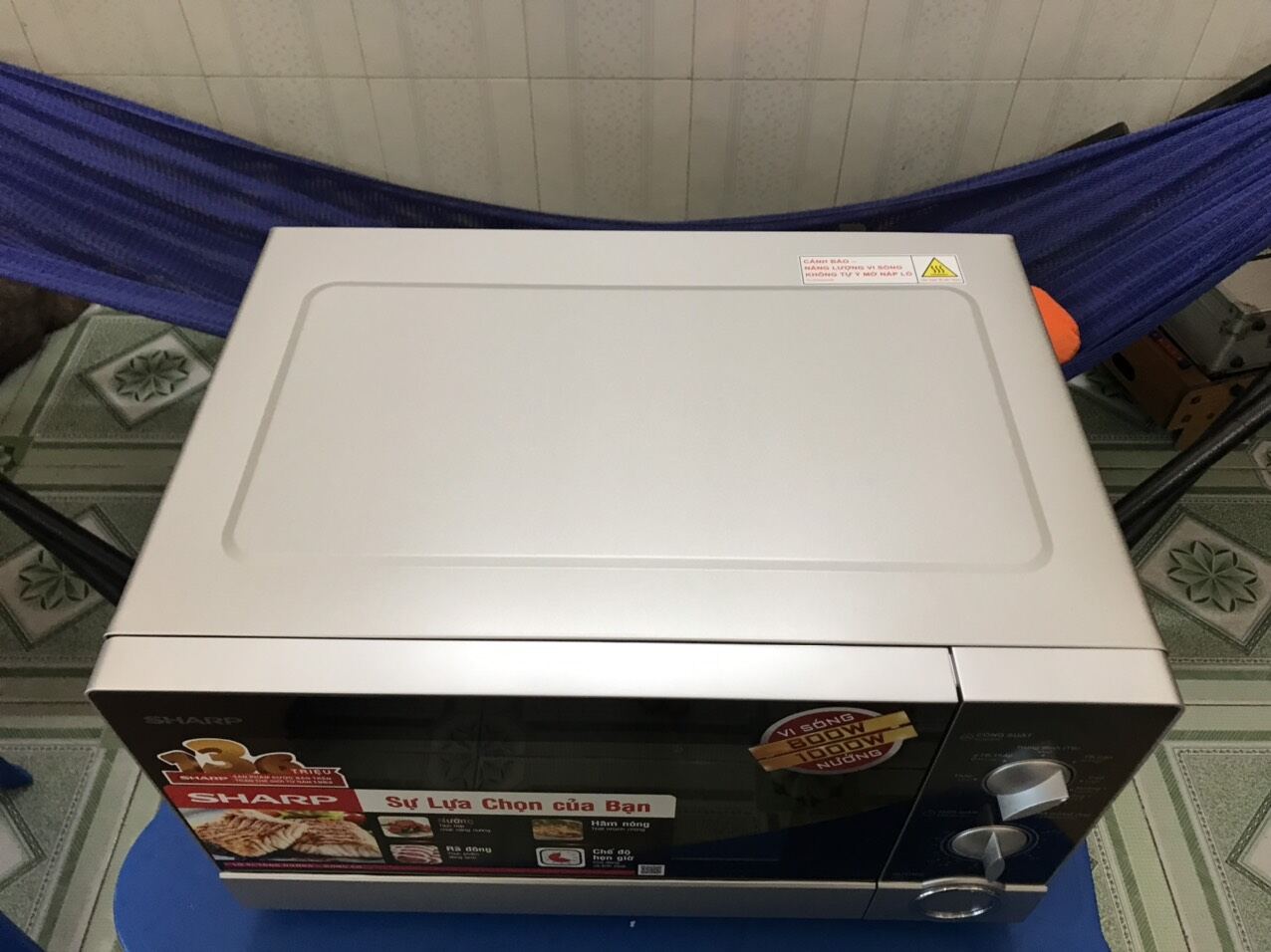 Lò vi sóng có nướng Sharp R-G302VN-S 23 lít