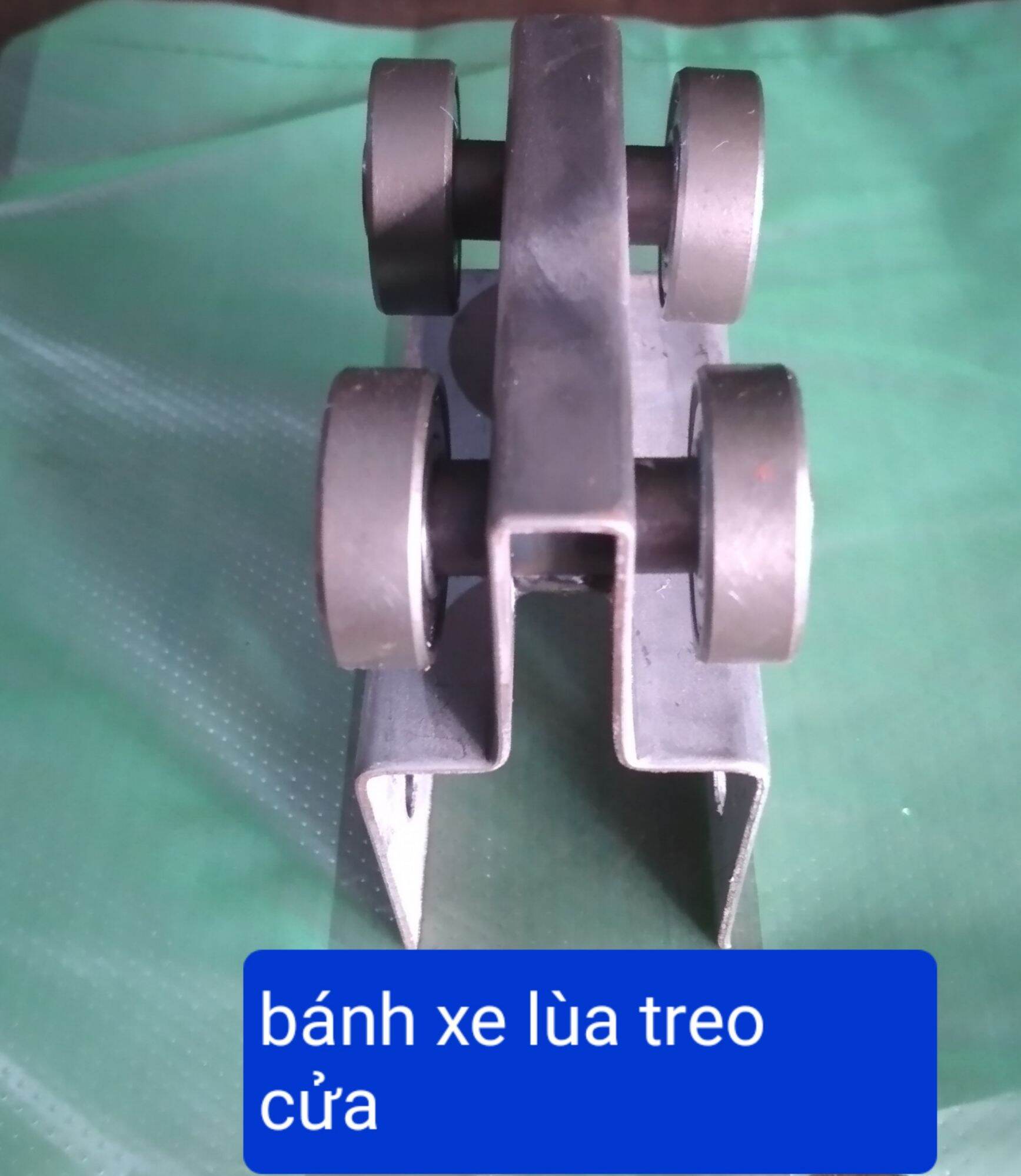 Bánh xe lùa treo cửa nhôm, bánh xe lùa treo bạt như hình