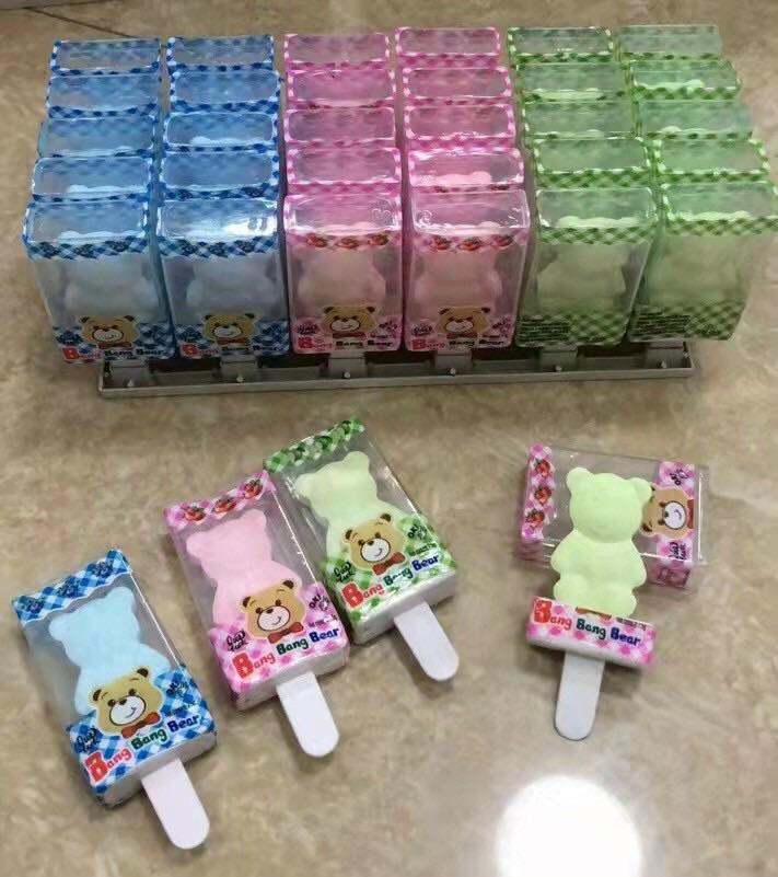 Vỉ 30 que kẹo mút hình thỏ