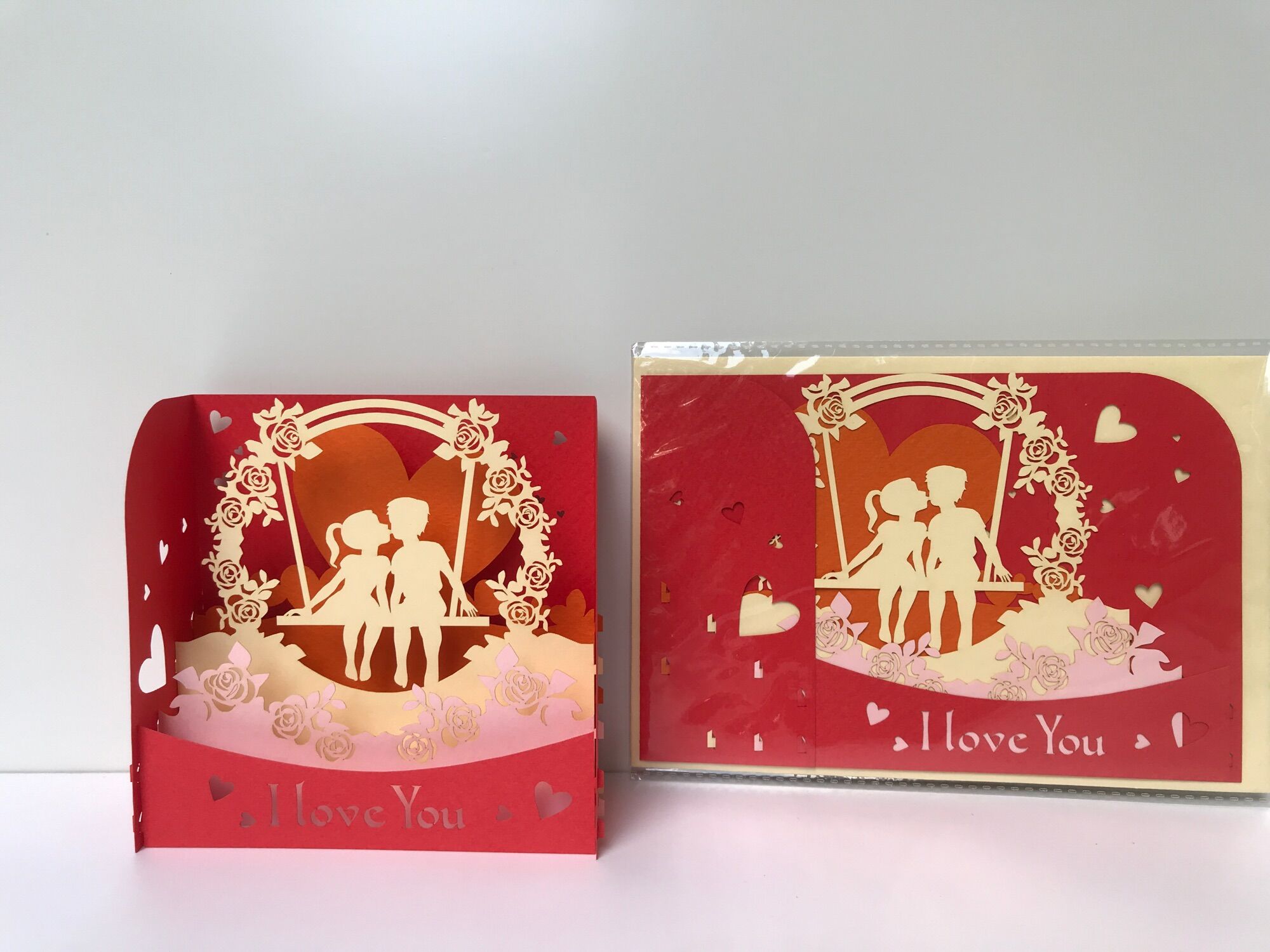 Hộp Tình Yêu 10 ( cổng hoa + xích đu ) - Love - Thiệp 3D