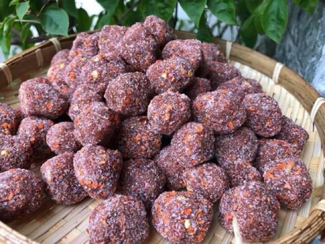 Me xí muội chùm ruột siêu ngon lon 500g