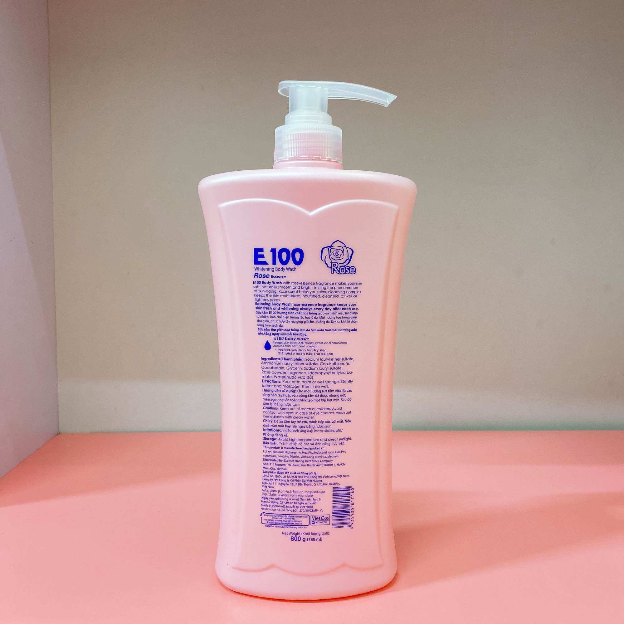 Sữa tắm E100 hương hoa hồng chai 800ml