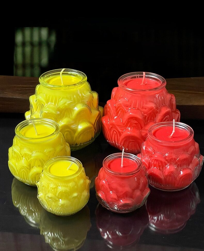 Nến bơ thiên nhiên lọ hoa sen thủy tinh thời lượng 3 ngày