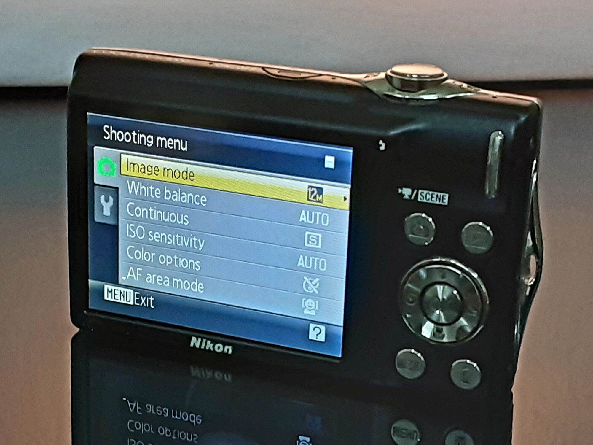Máy ảnh KTS Nikon