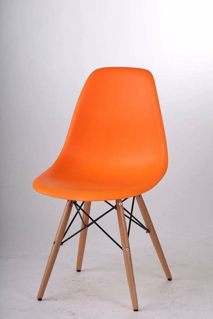 Combo 04 ghế nhựa Eames nhập khẩu ( chân gỗ )