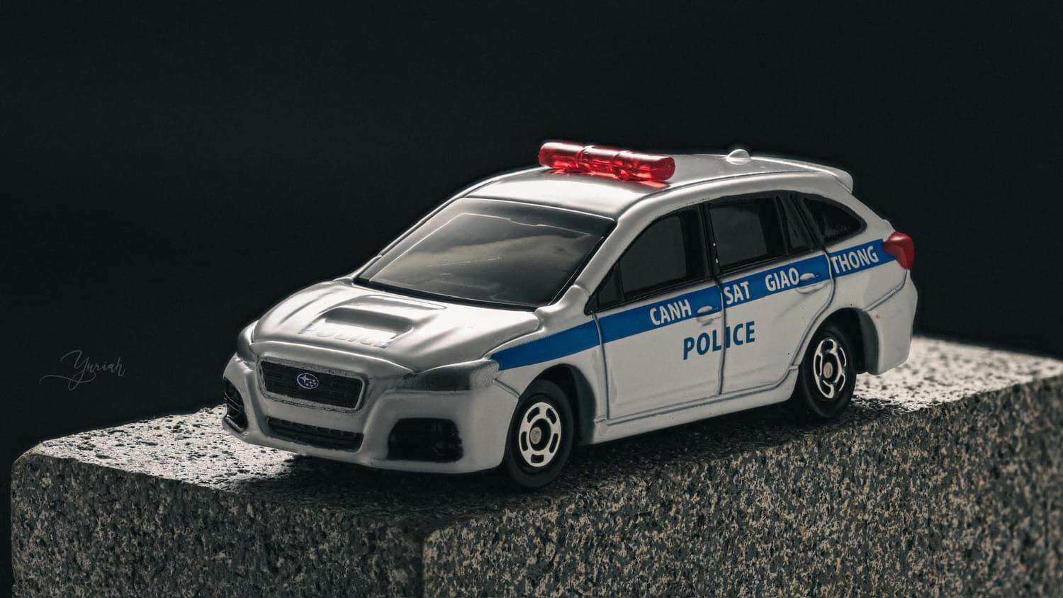 Hobby Store Xe mô hình Tomica Subaru Levorg hàng độc quyền Aeon Police