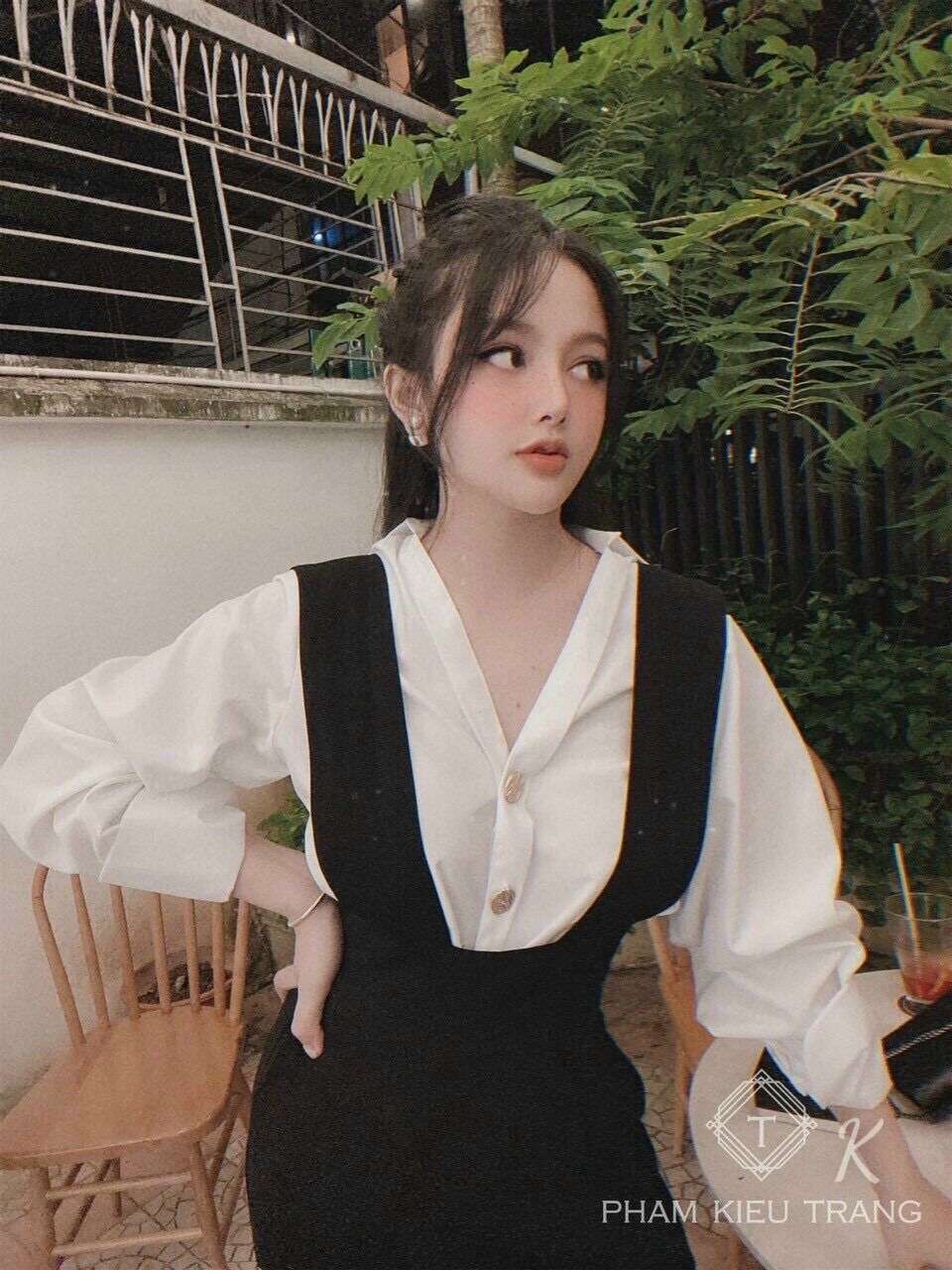 Set yếm body đen kèm sơ mi trắng BG