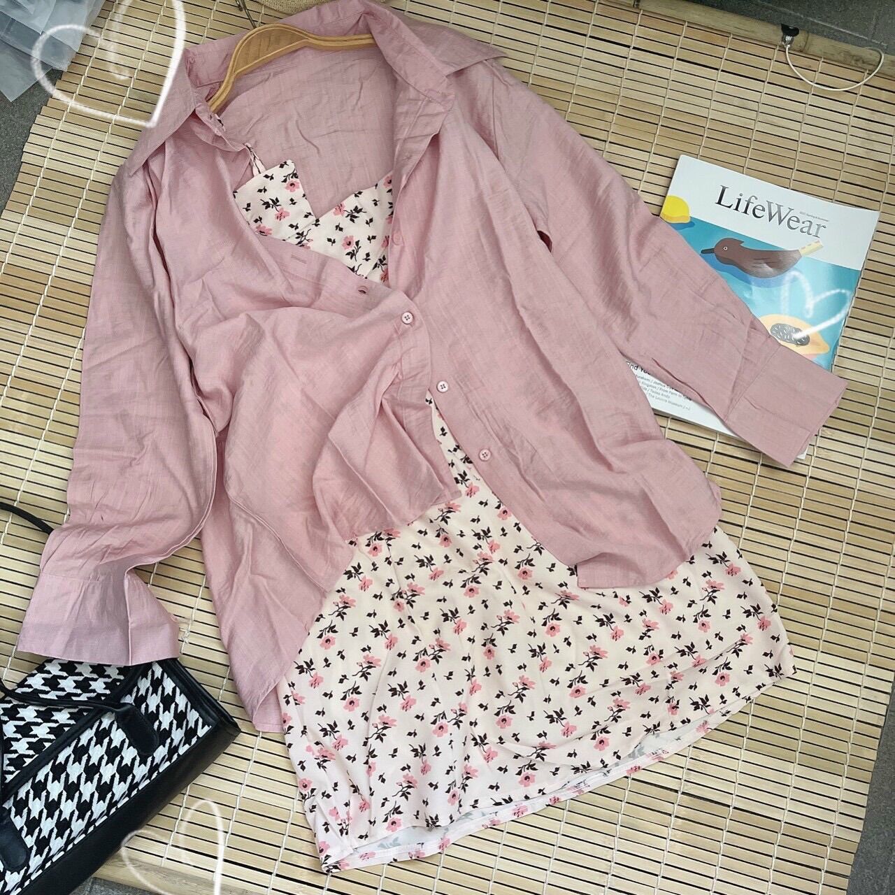 Set đầm 2 dây hoa kèm áo khoác sơ mi
