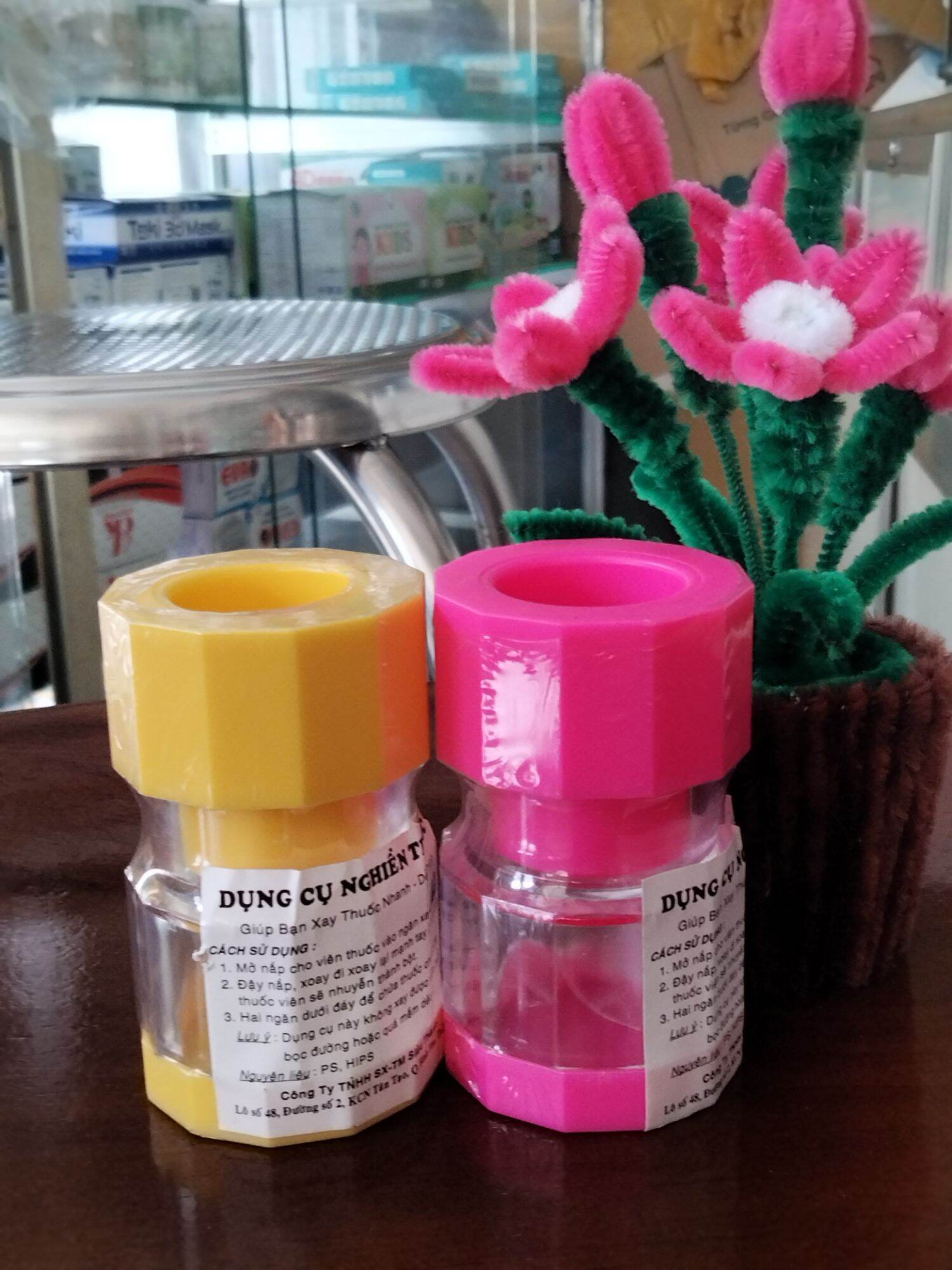 Dụng cụ nghiền thuốc, giúp xây thuốc nhanh- dễ dàng.