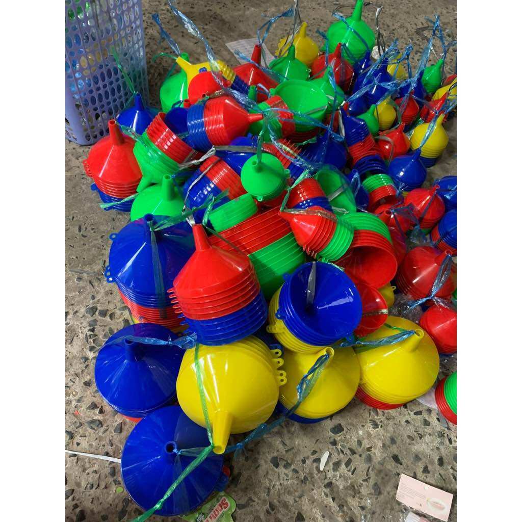 🌈Set 10 Cái Phễu Nhựa- Quặng Lọc Đồ  (miệng: 9cm)
