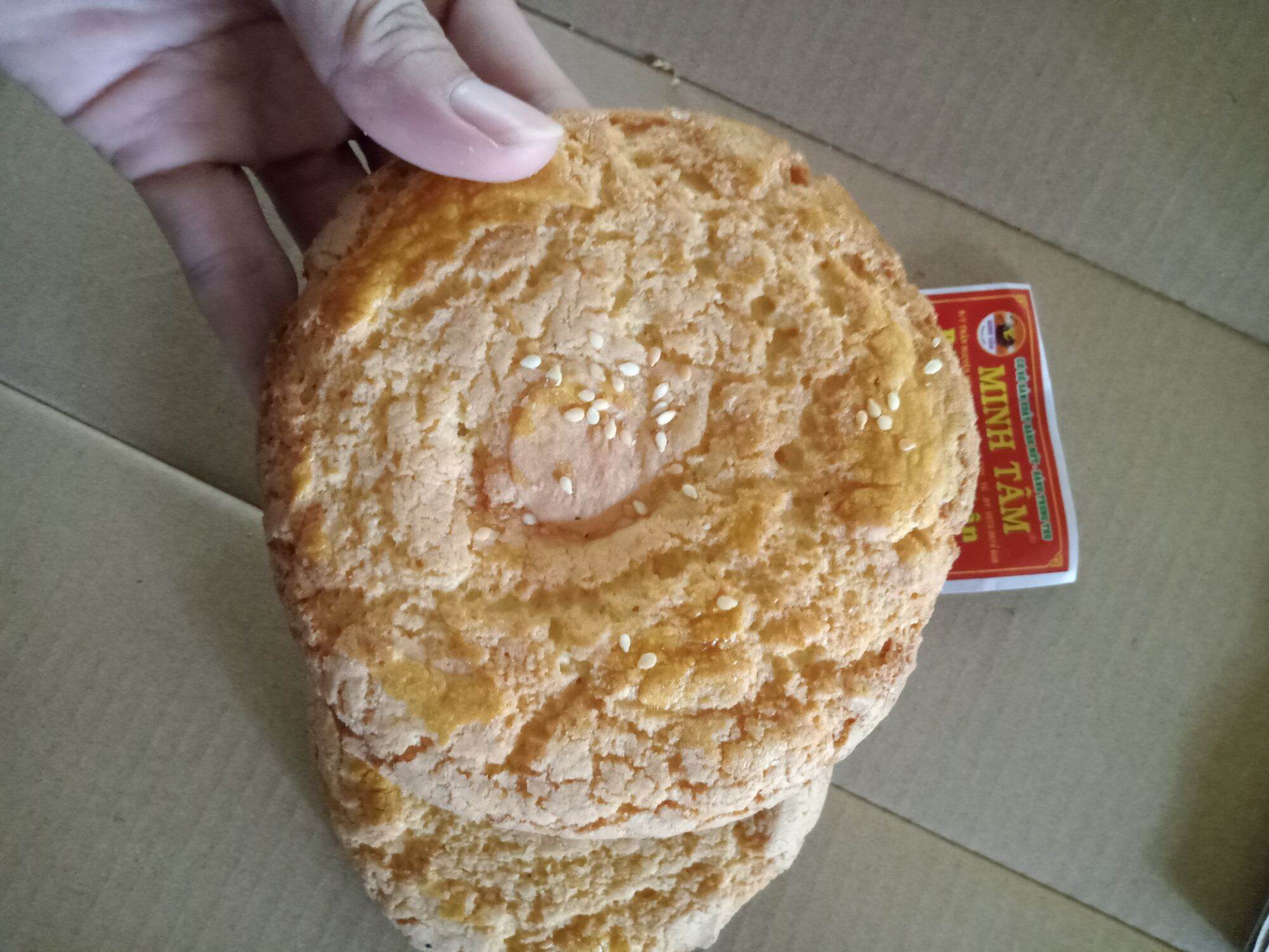 Bánh hạnh nhân 1 bịt gồm 3 cái