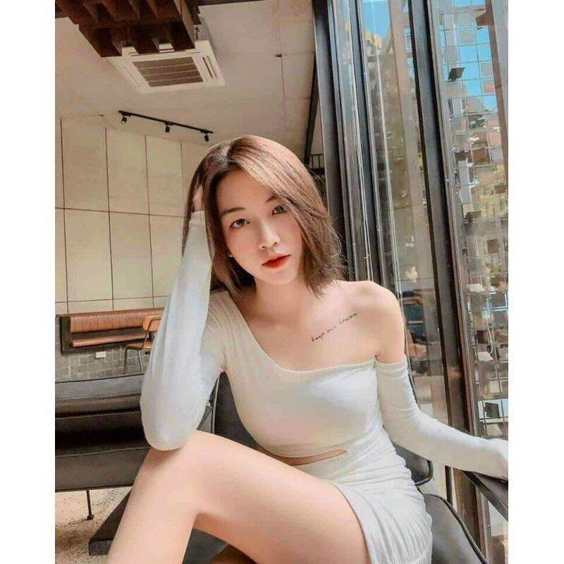[HCM]đầm body khoét eo tay dài