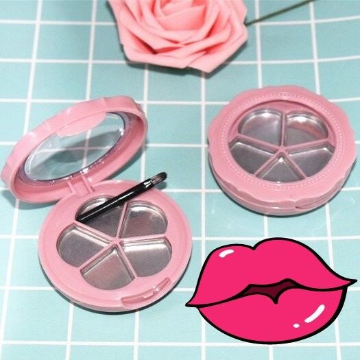 Khay Bông 5 Ô Đựng Son Handmade Hoặc Phấn Mắt Kèm Cọ