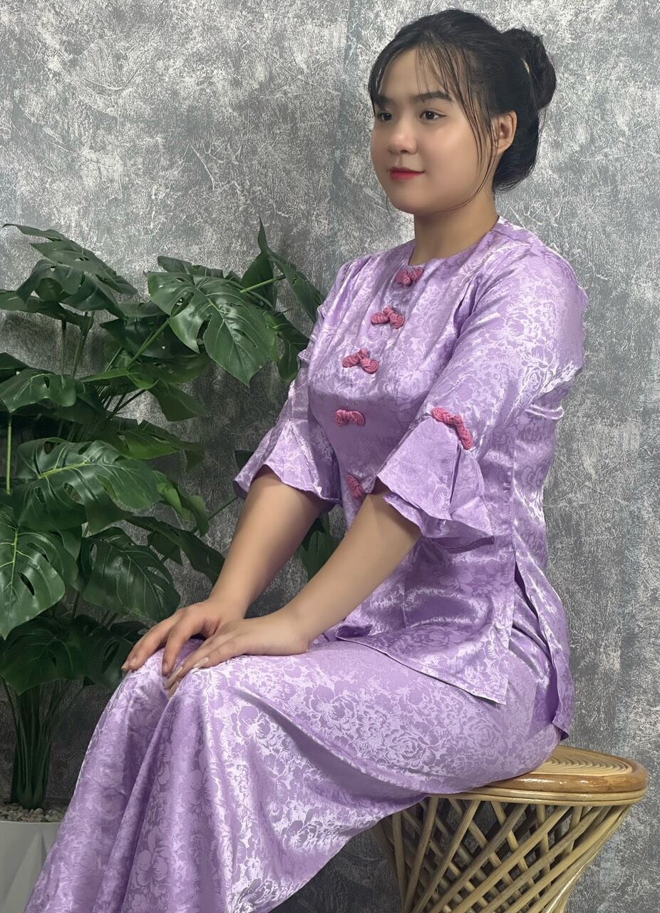 Đồ Lam Đi Chùa - Mẫu bà ba lụa gấm tay xòe