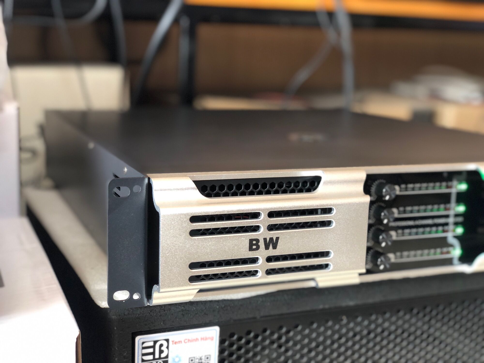 Đẩy BW K30 Plus