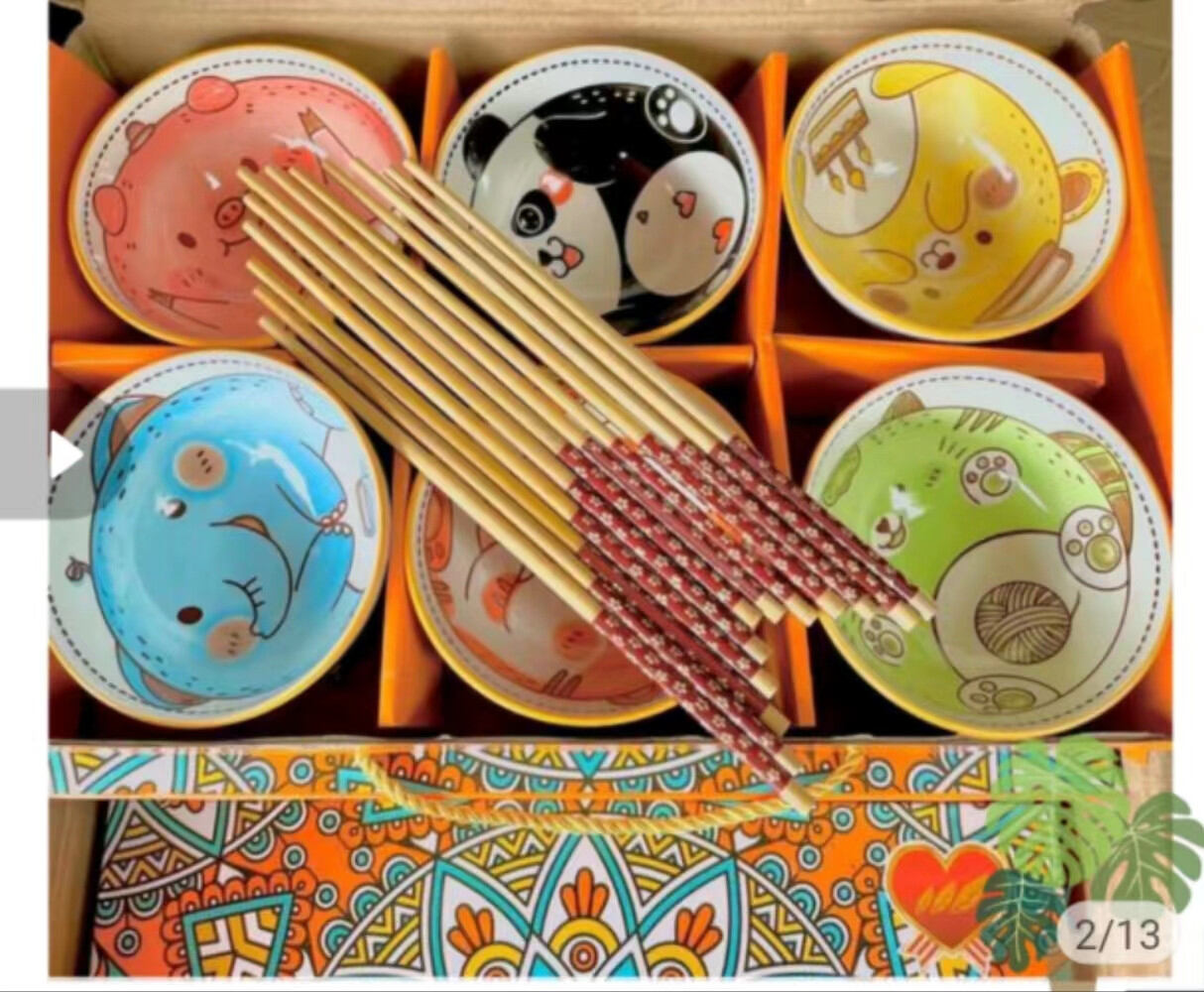 Set 6 chén tặng kèm 6 đôi đũa hình chú heo 65/ bộ