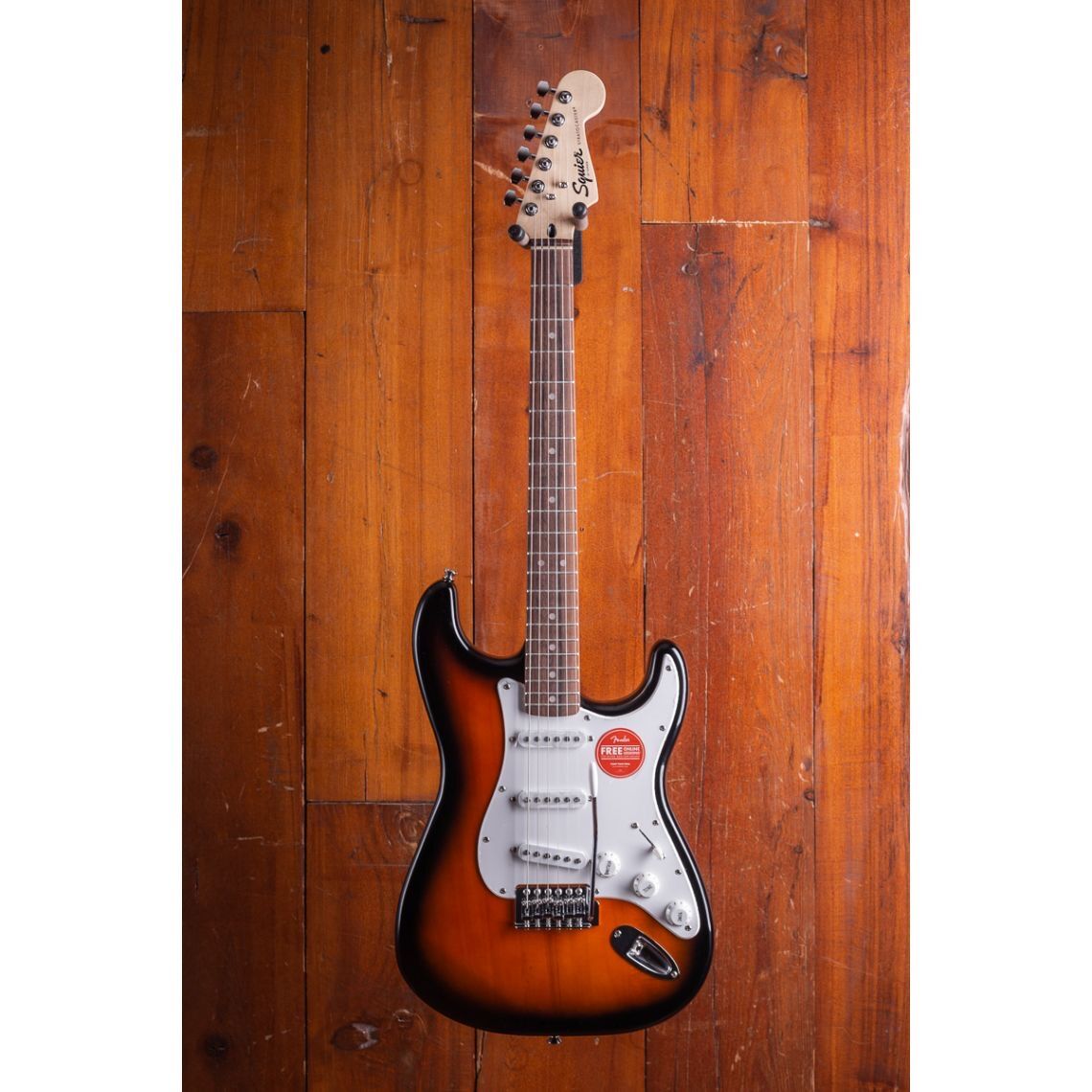 Đàn Guitar điện Squier Bullet Stratocaster màu Sunburst