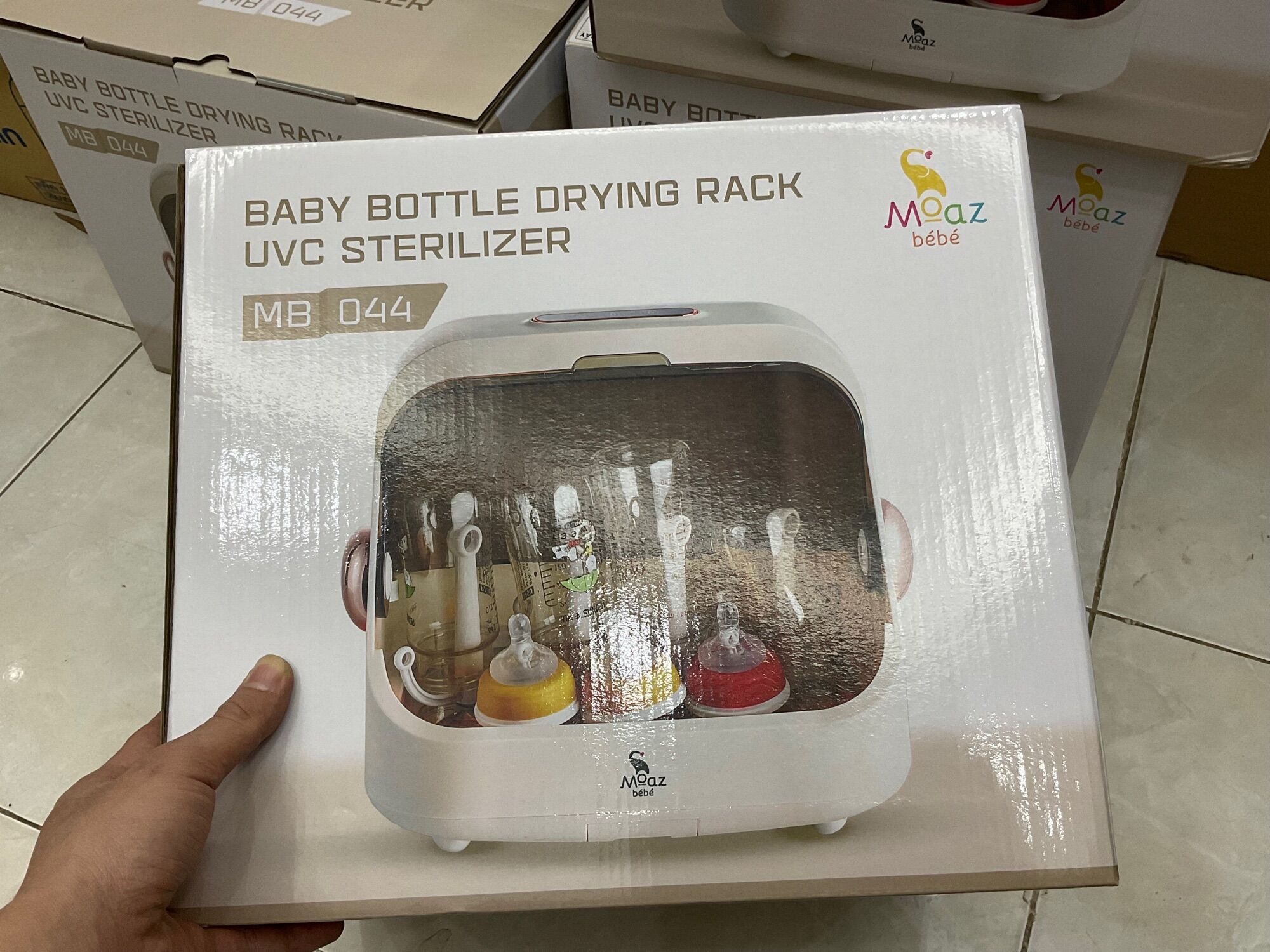 Máy úp bình sữa tiệt trùng sấy khô UVC Moaz Bebe MB 044