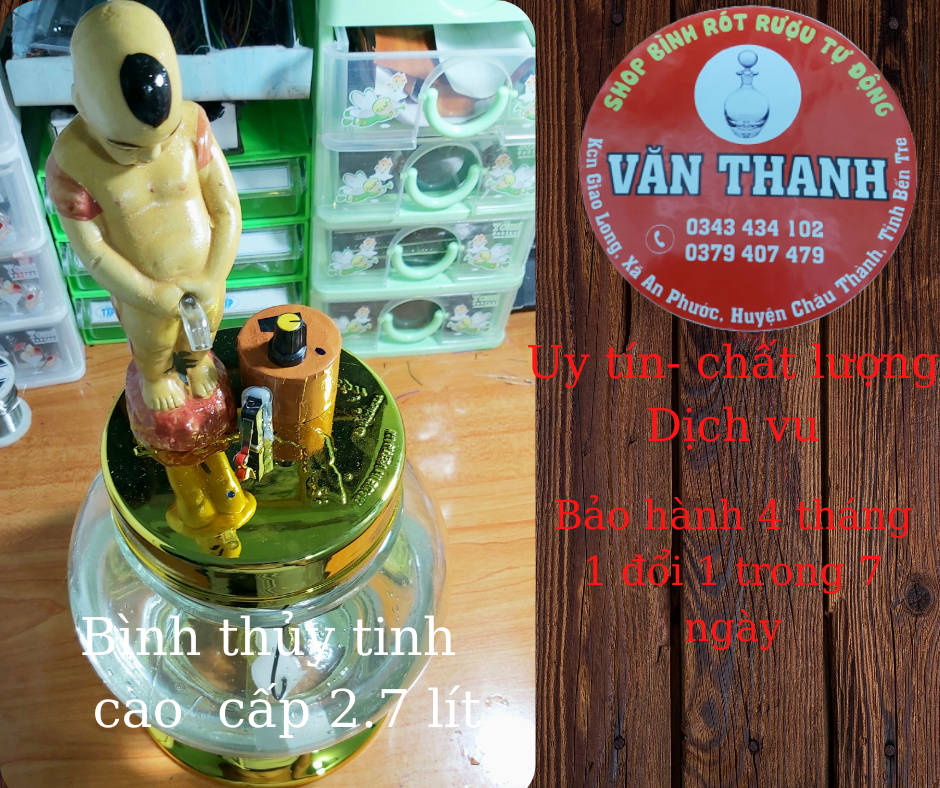 Bình rót ruou chú tiểu 2.7l thủy tinh