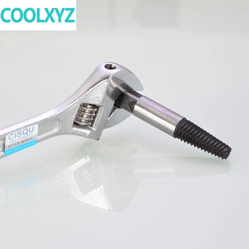 Repair tool broken tap for pipe 21, Reverse Thread disassembled with wrench