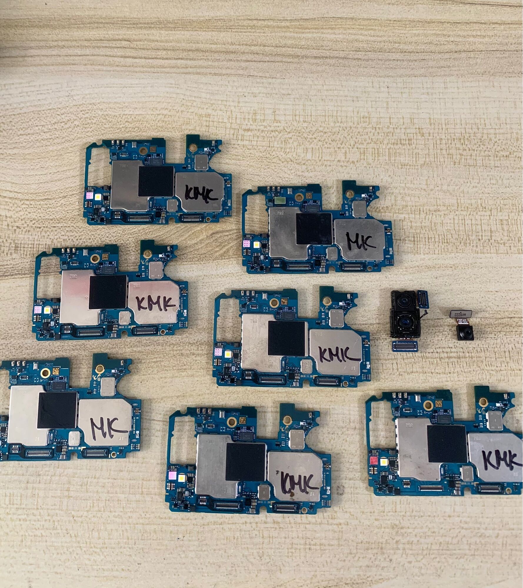 Main SamSung M20 ( M205 ) ZIN Full Chức Năng ( Sim , sạc , wifi ,..) Hàng Cao Cấp.