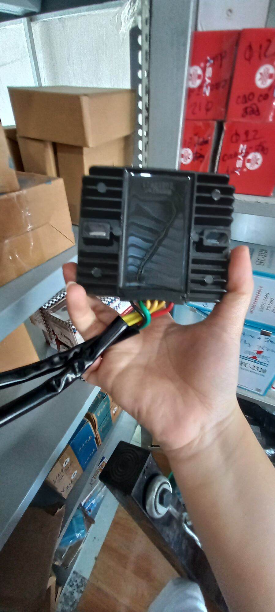 Cục sạc 3 pha lớn xe ba gác