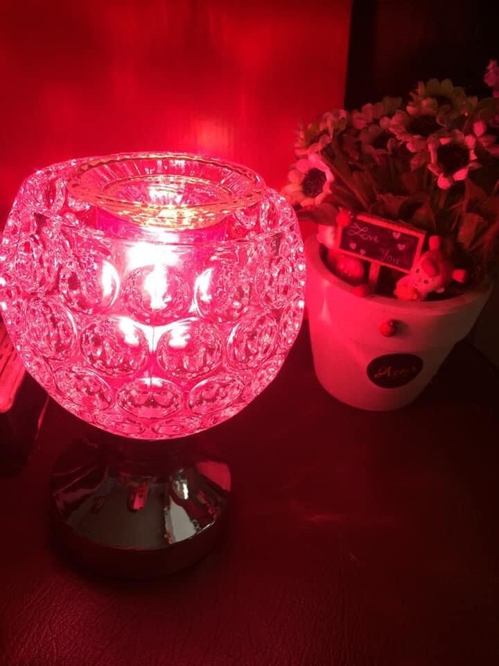Đèn xông tinh dầu pha lê