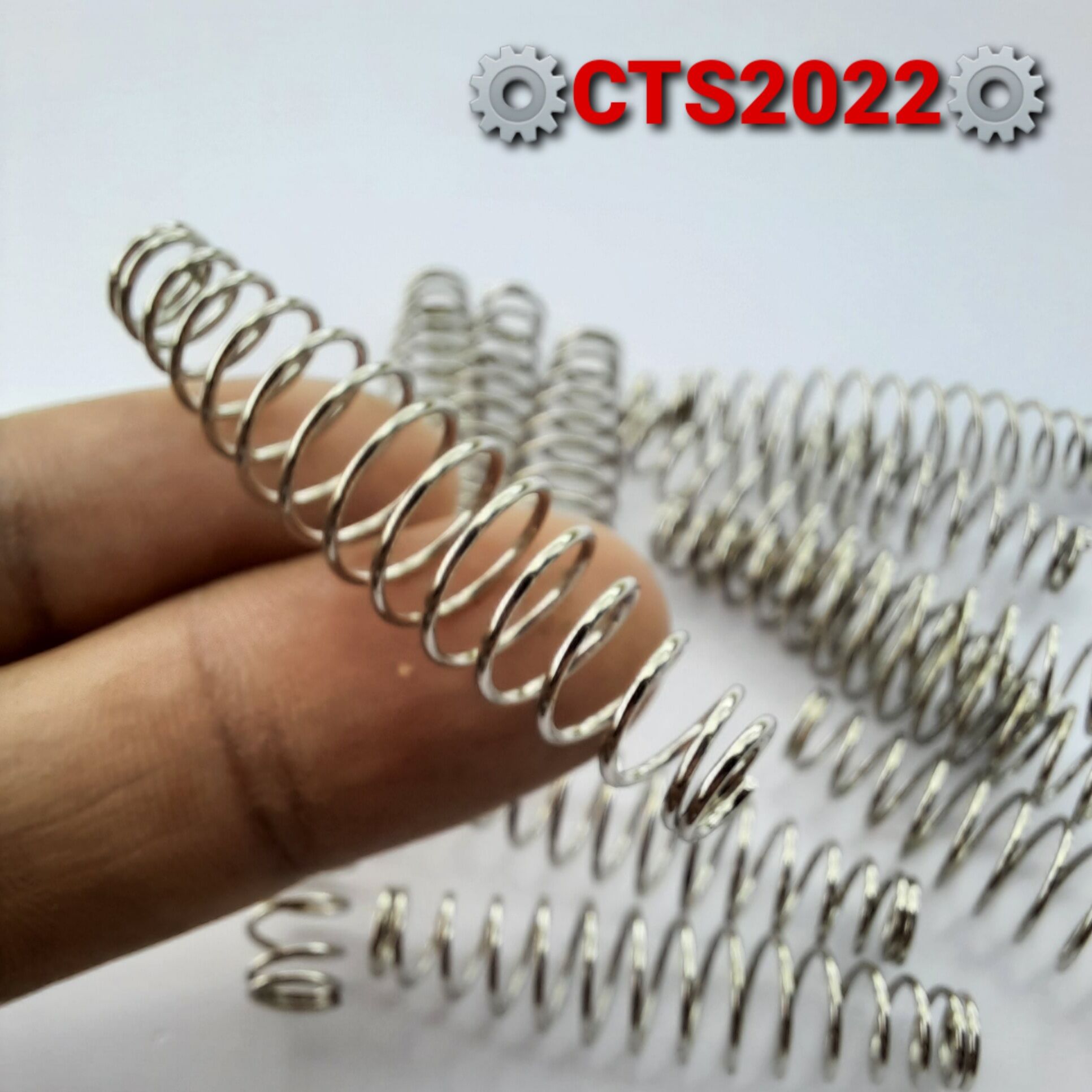 Lò xo nén 2 đầu tóm nhỏ phi 6.5mm
