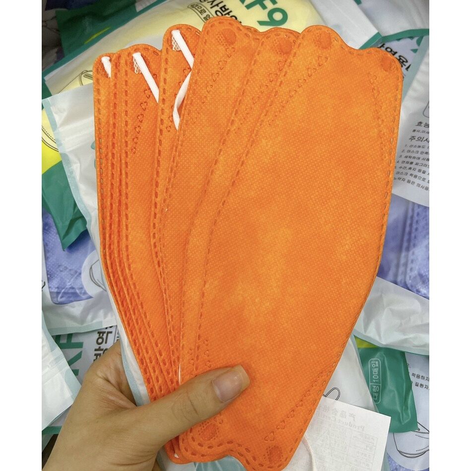Khẩu trang y tế KF94 4D Mask màu CAM (gói 10 cái)
