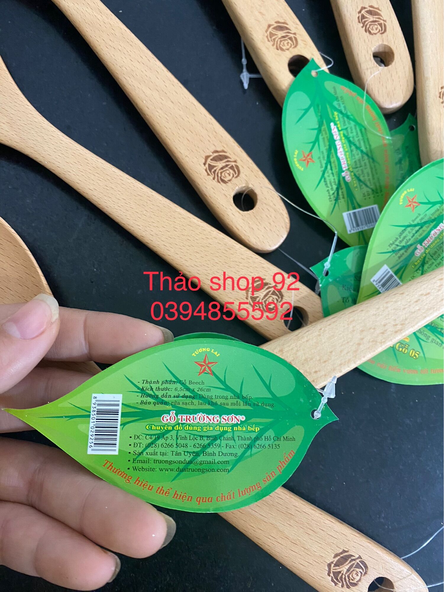 Muôi xới cơm cán dài gỗ trường Sơn