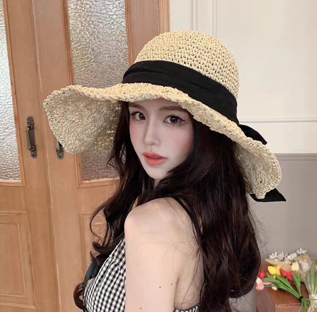 Mũ cói gấp gọn phối dây đen