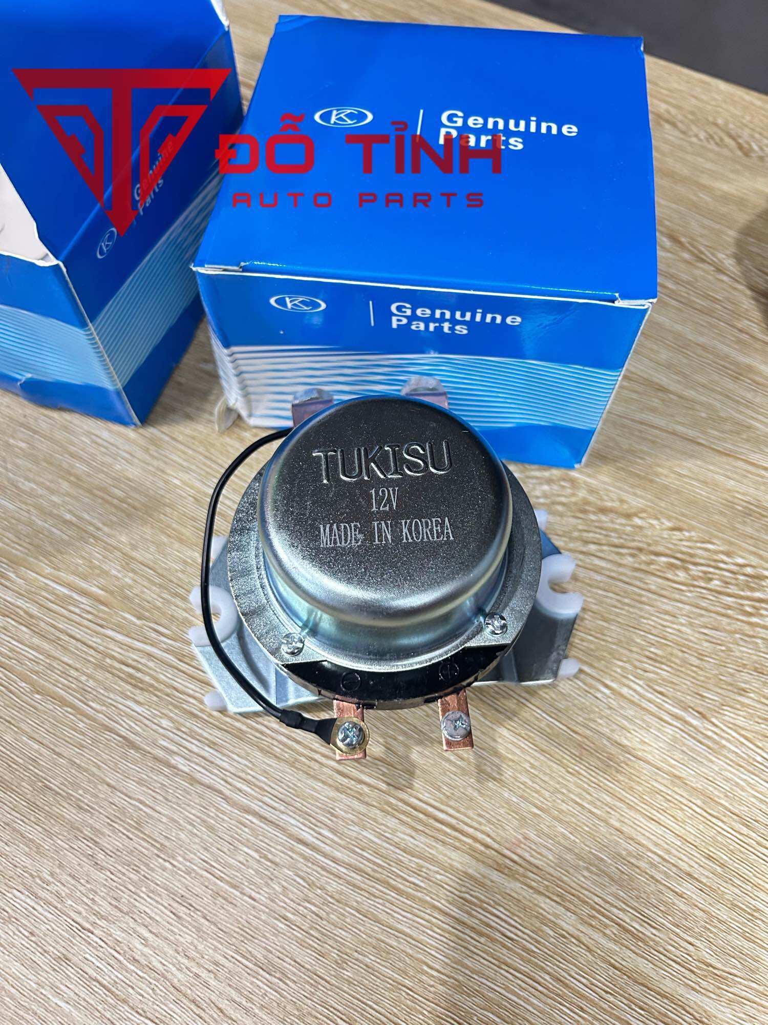 Ngắt mát điện TUKISU. Ngắt mát điện bình ắc quy ô tô 12/24v