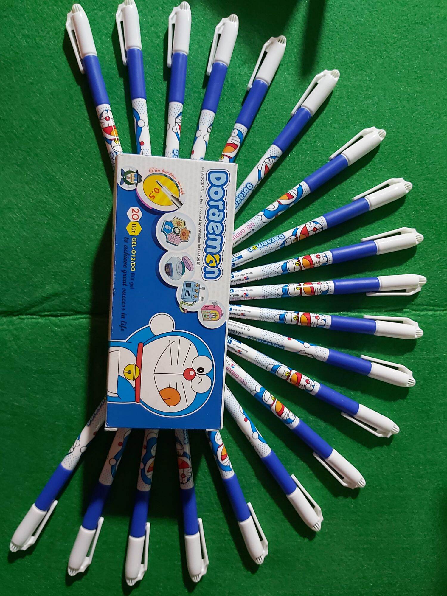 Bút gel doreamon thiên long mã gel-012. hộp 20 cây, mực nước, màu mực đậm, trơn êm. đầu bi 0.5mm