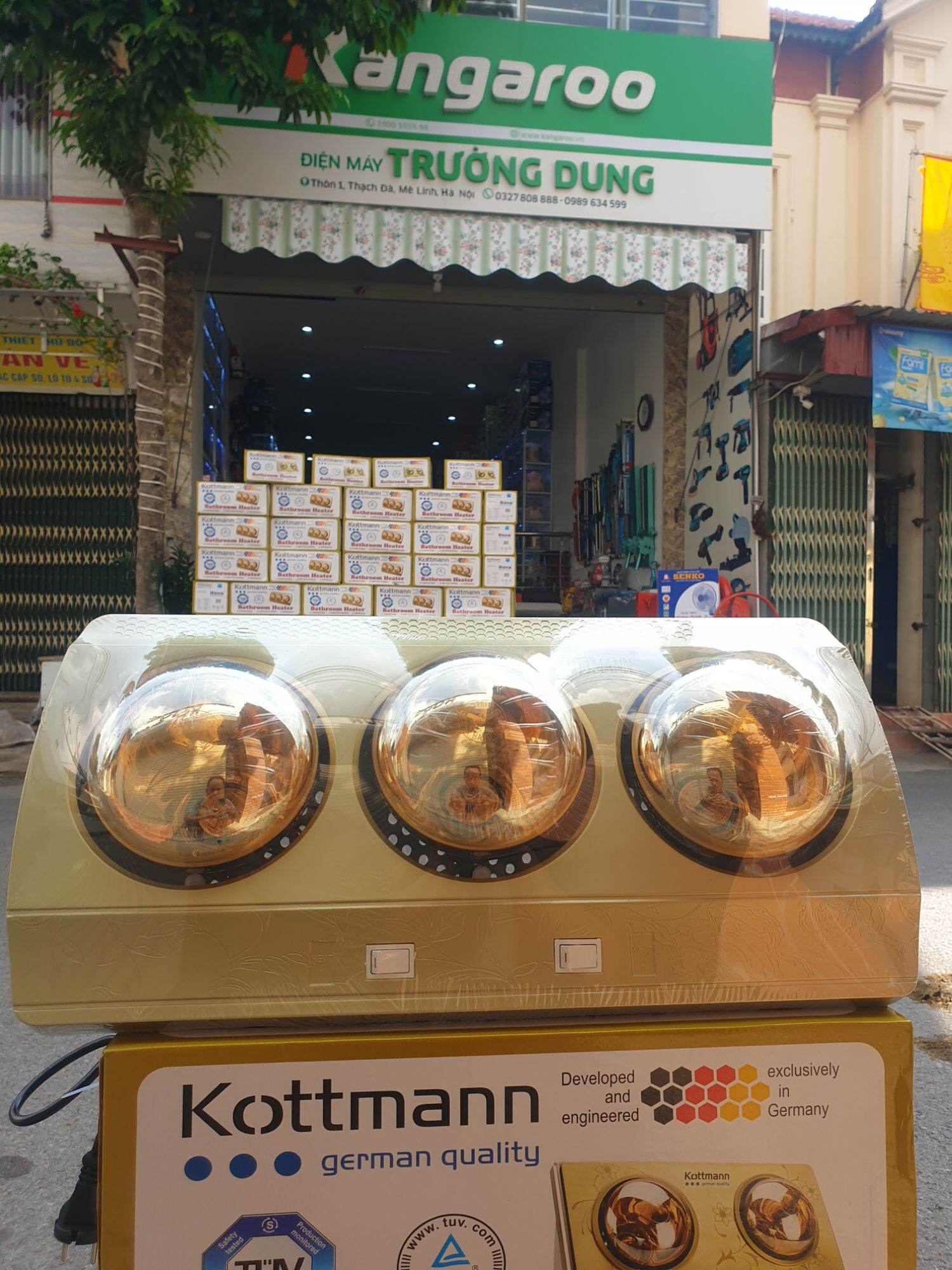Đèn sưởi nhà tắm 3 bóng cao cấp kottman chống lóa mắt