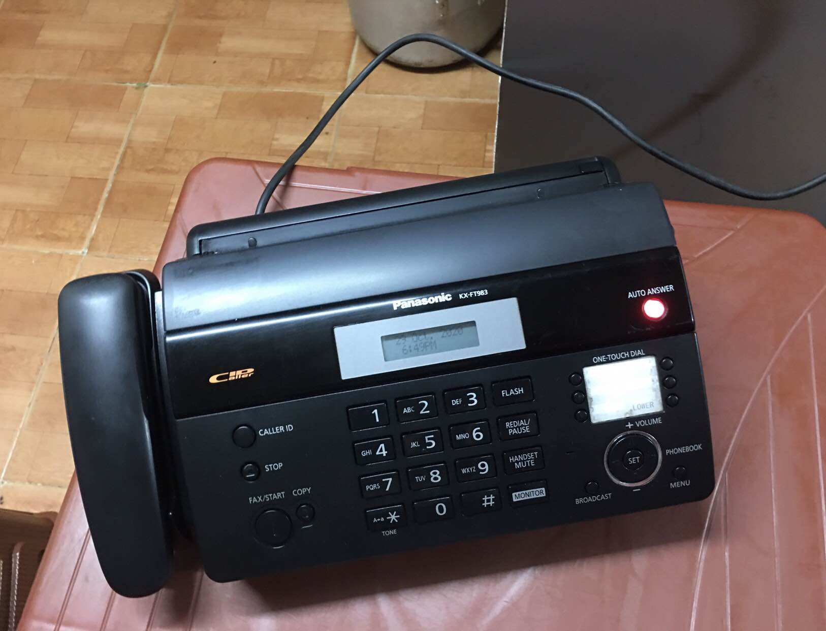 Máy Fax Giáy Cuộn Panasonic 983,987 Model Đời Cao