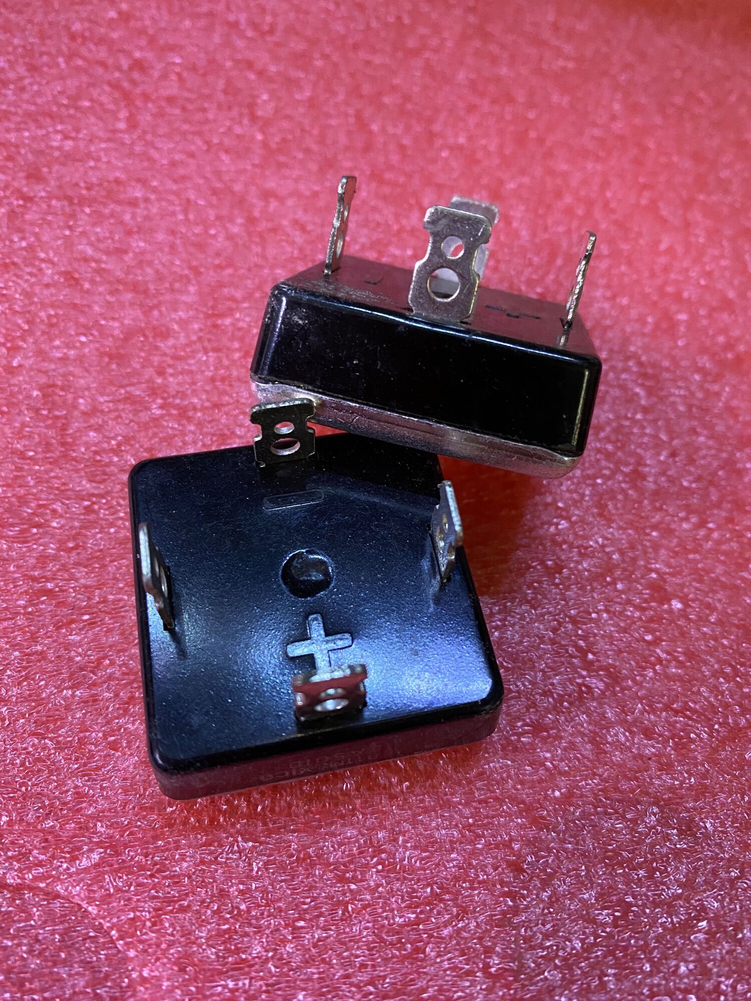 Điot cầu 8811 MDA5010(2 chiếc )