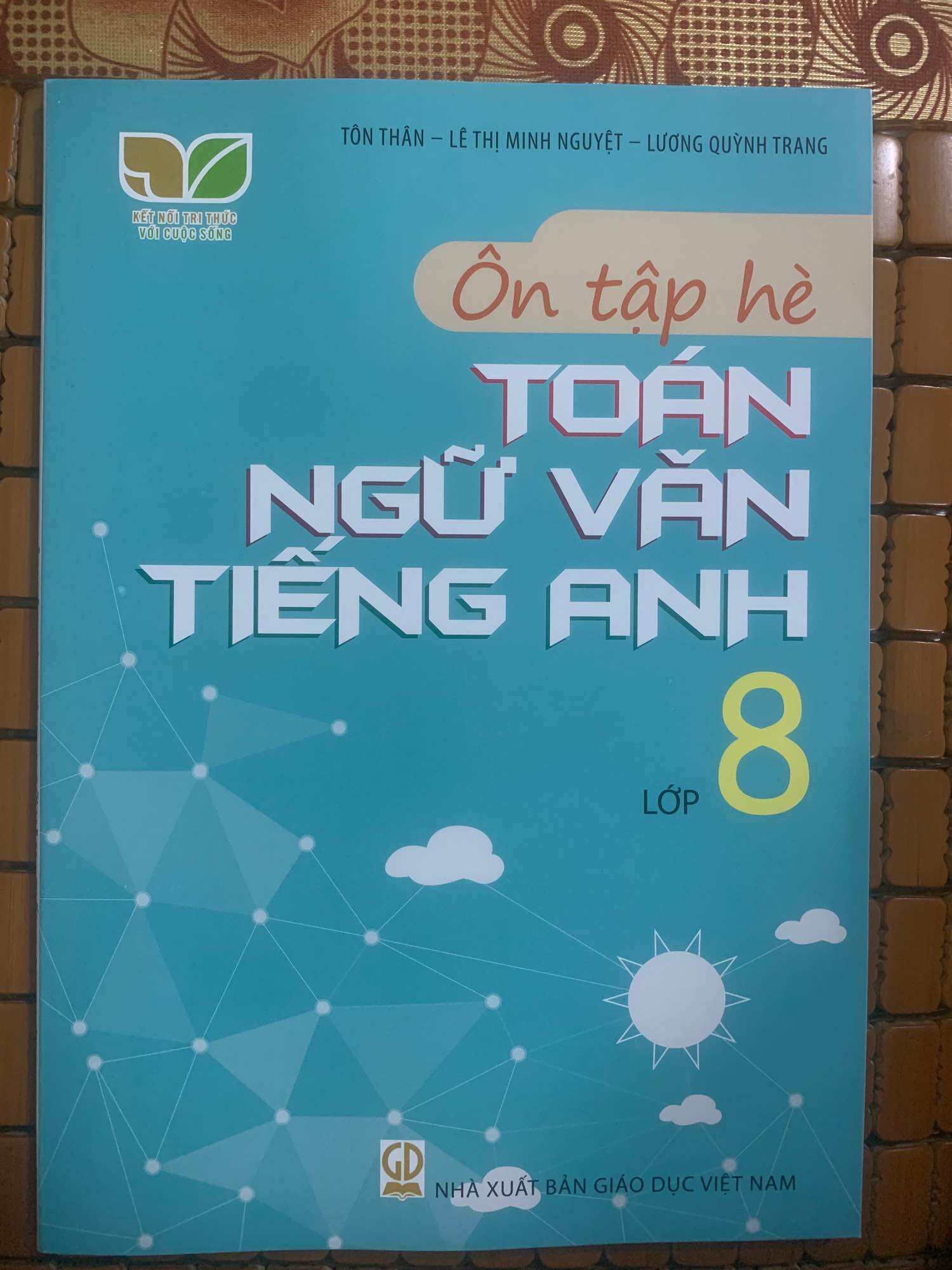 Ôn tập hè - Toán - Ngữ văn - Tiếng Anh 8