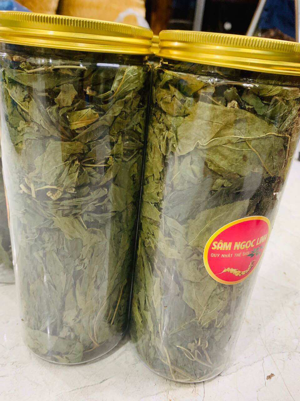 Lá sâm ngọc linh khô ( hộp 100g)