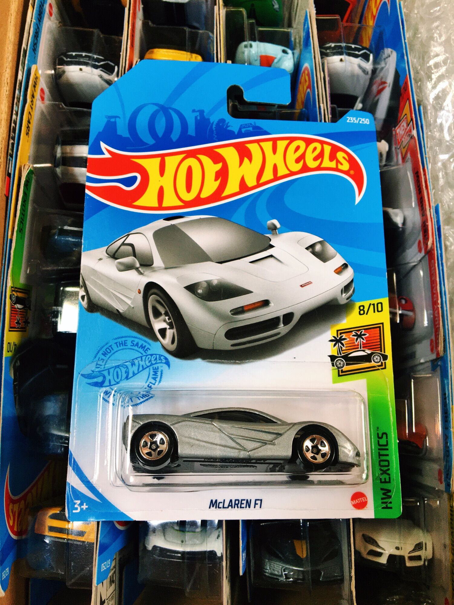 Xe Mô Hình Hot Wheels tỉ lệ 1:64 "Mclaren F1" (Bạc) (Model 2021)