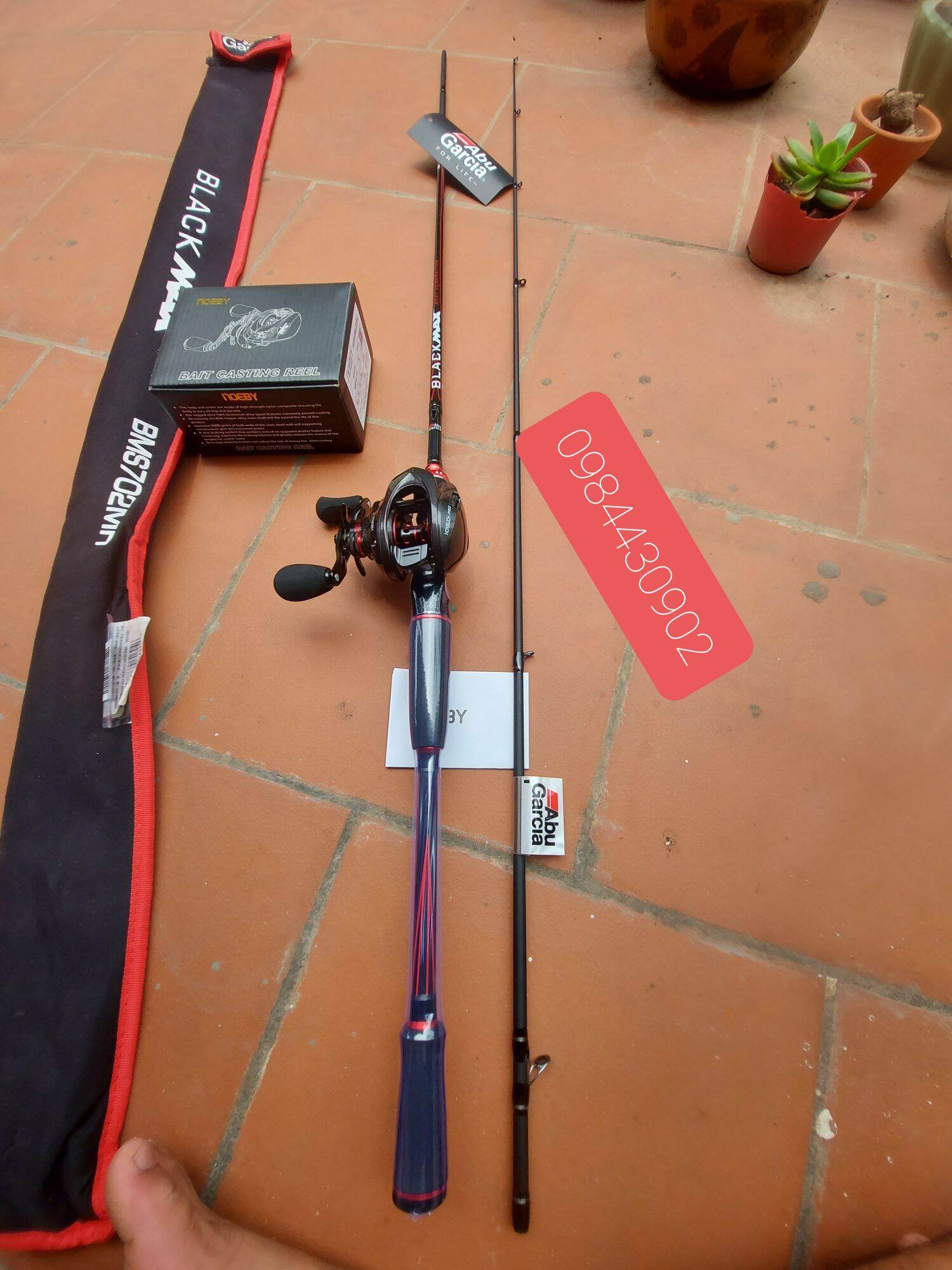bộ cần lure ngang abu black max vs máy noeby nonsuch pro