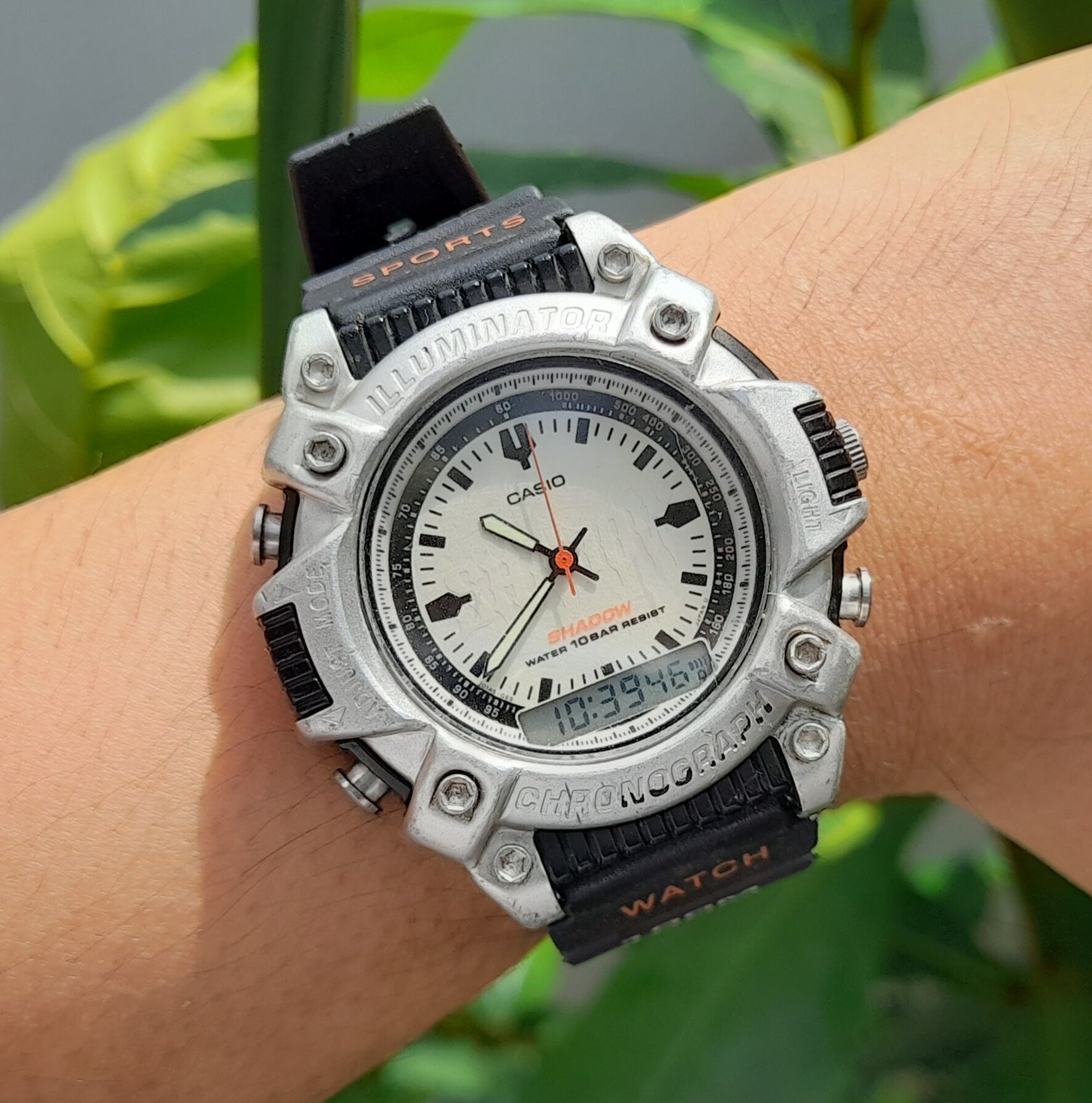 Casio shadow shw-102 2 máy hiếm có